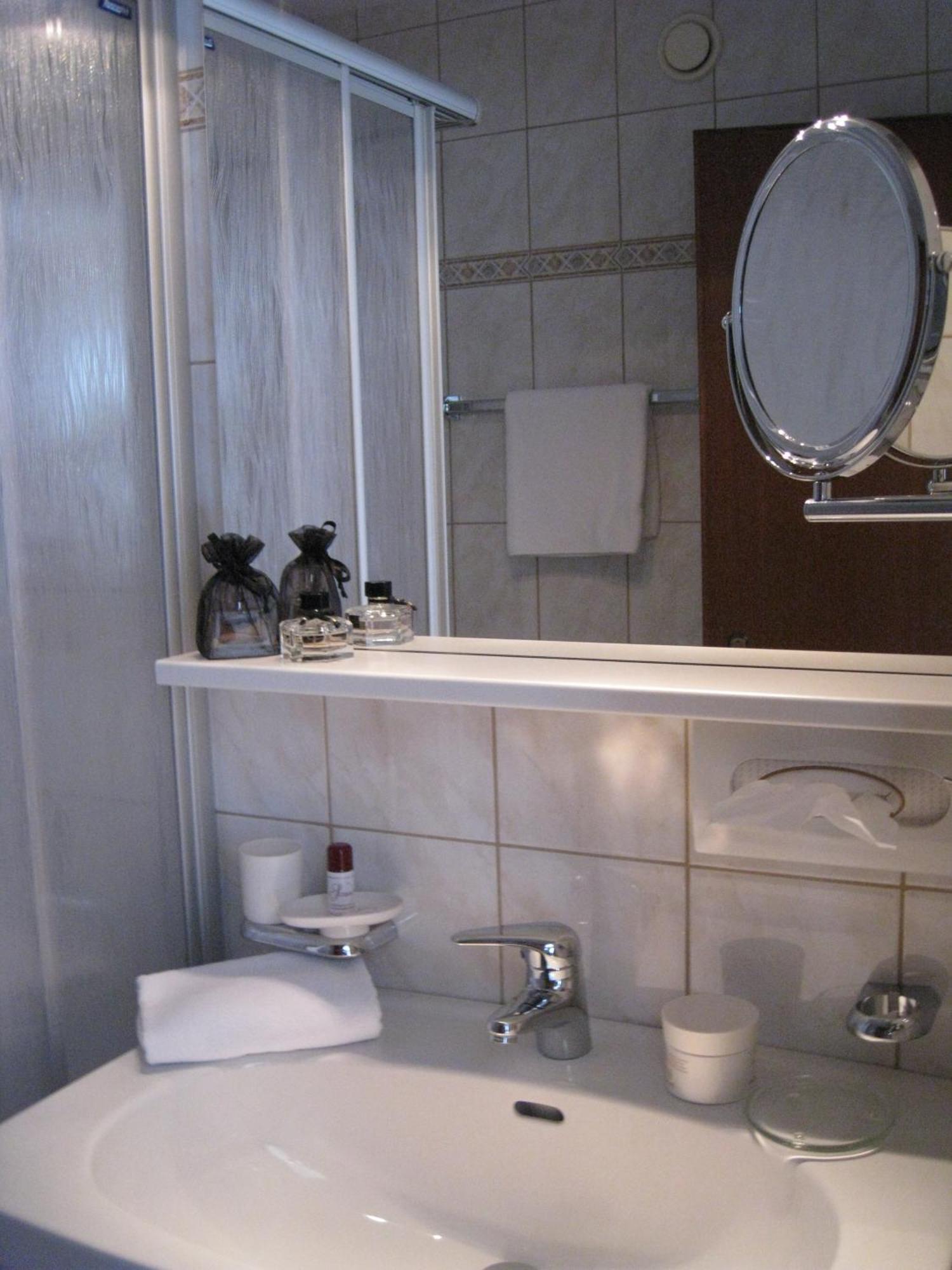 Apart Hotel Garni Strasser Zell am Ziller Kültér fotó