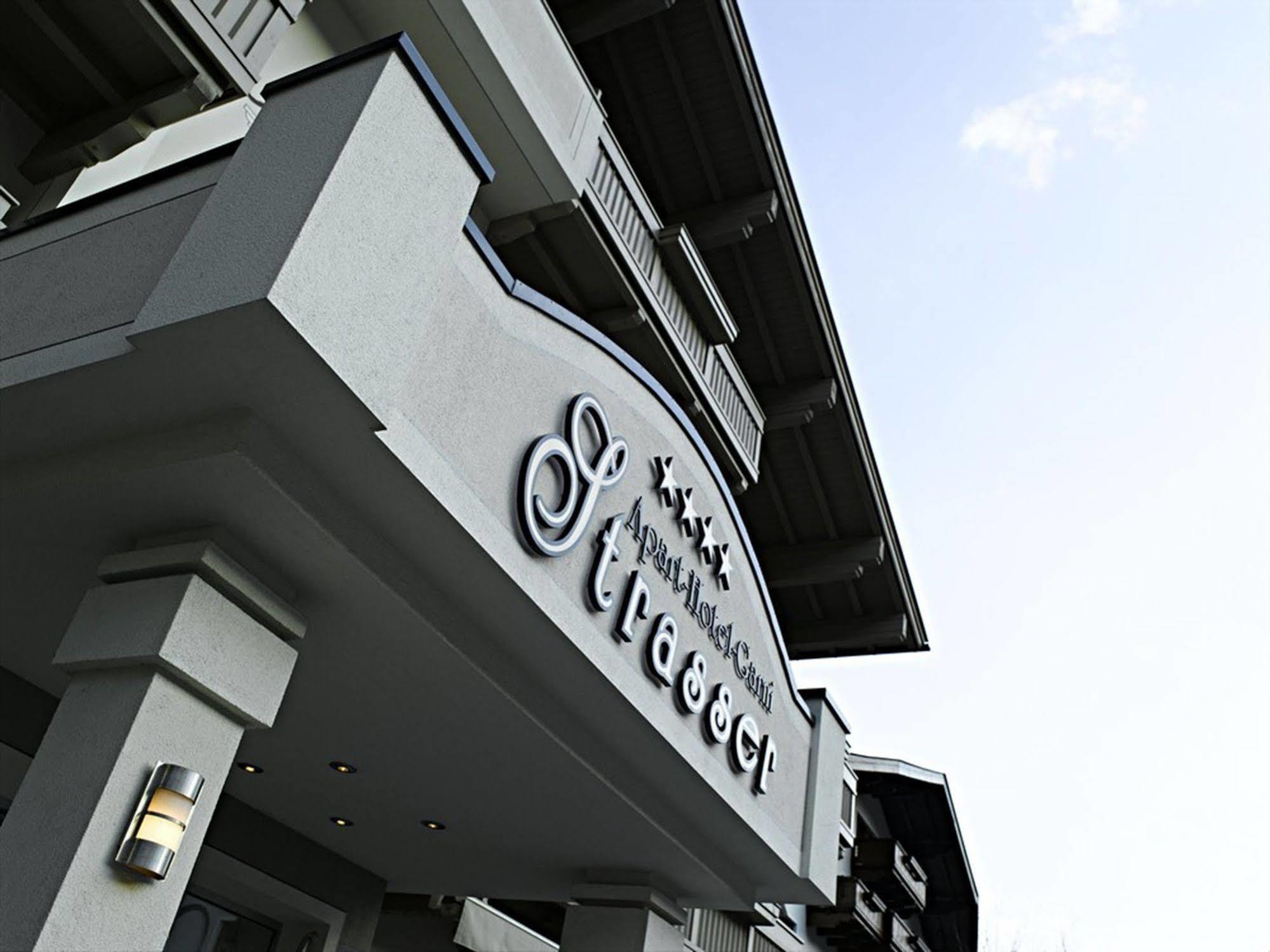 Apart Hotel Garni Strasser Zell am Ziller Kültér fotó